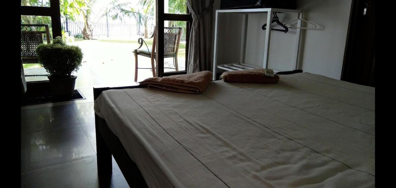 Negombo Holiday Home Экстерьер фото